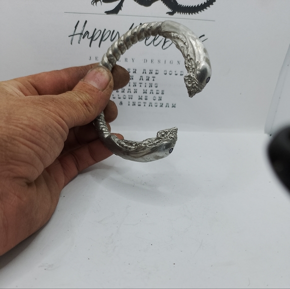 Custom Handmade Alien Bracelet - Picture 8 of 8